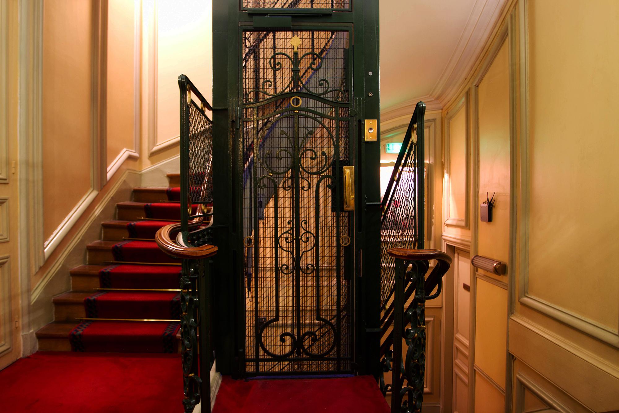 Hotel Langlois Paris Exterior foto