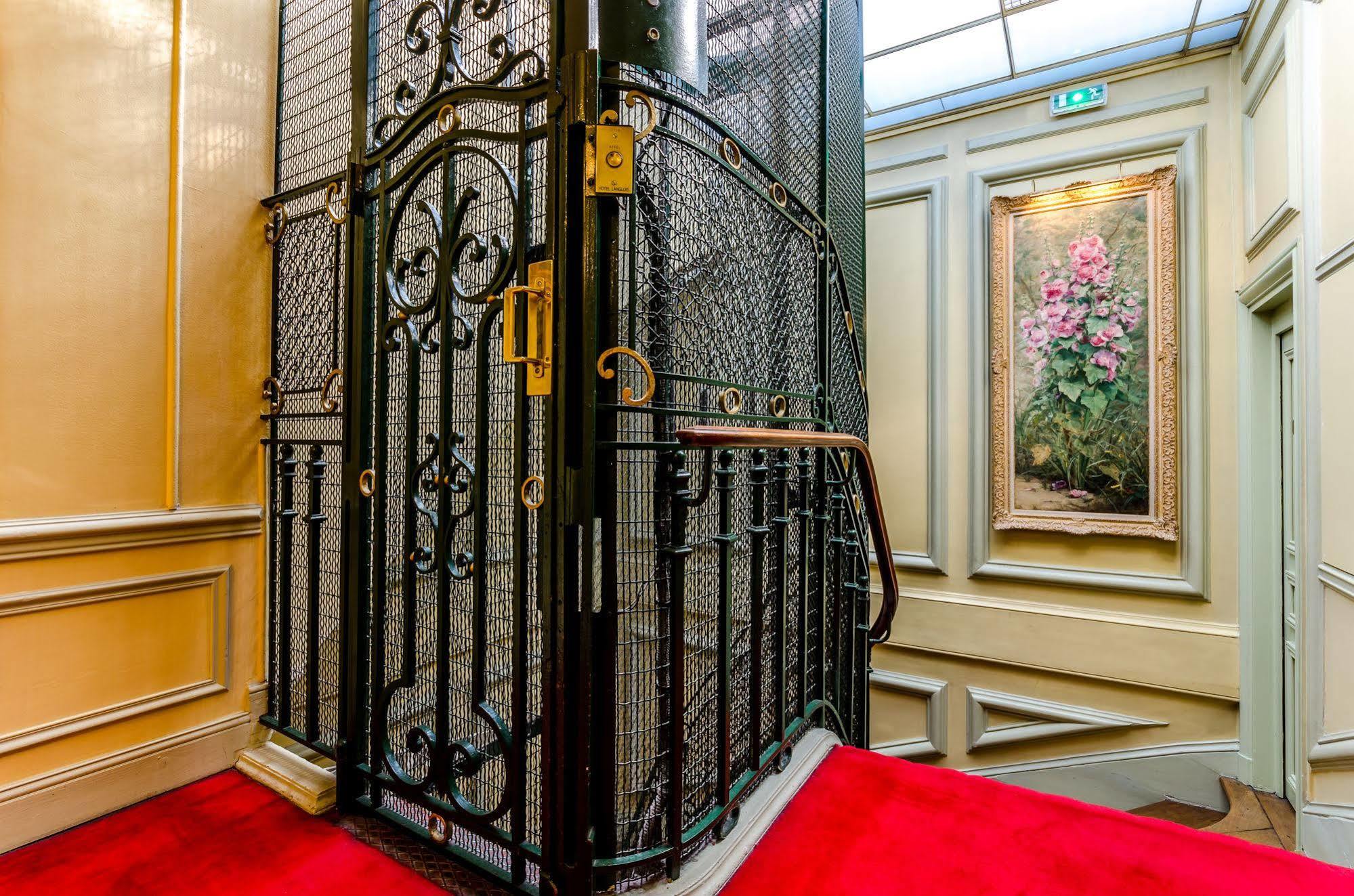 Hotel Langlois Paris Exterior foto